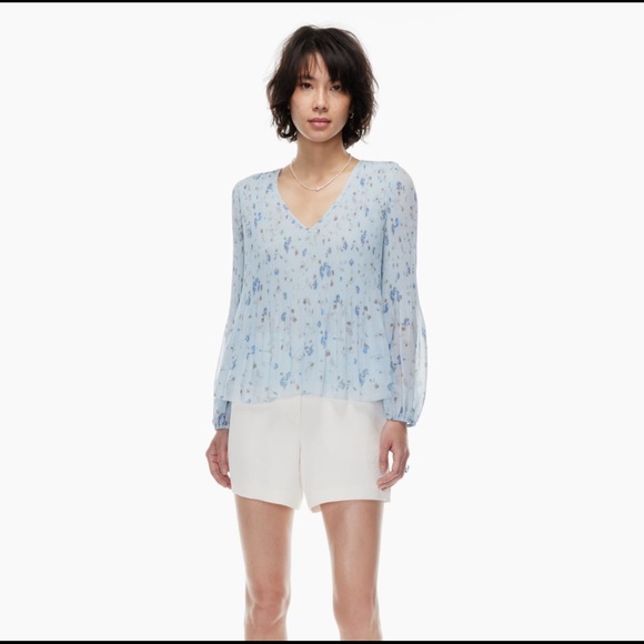 Wilfred Daydreamer V-Neck Blouse  Whpd Butter/ Cornflwr - Picture 3 of 6